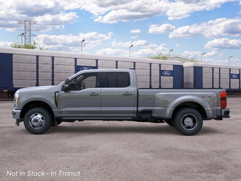2026 Ford Super Duty F-350 Drw Lariat