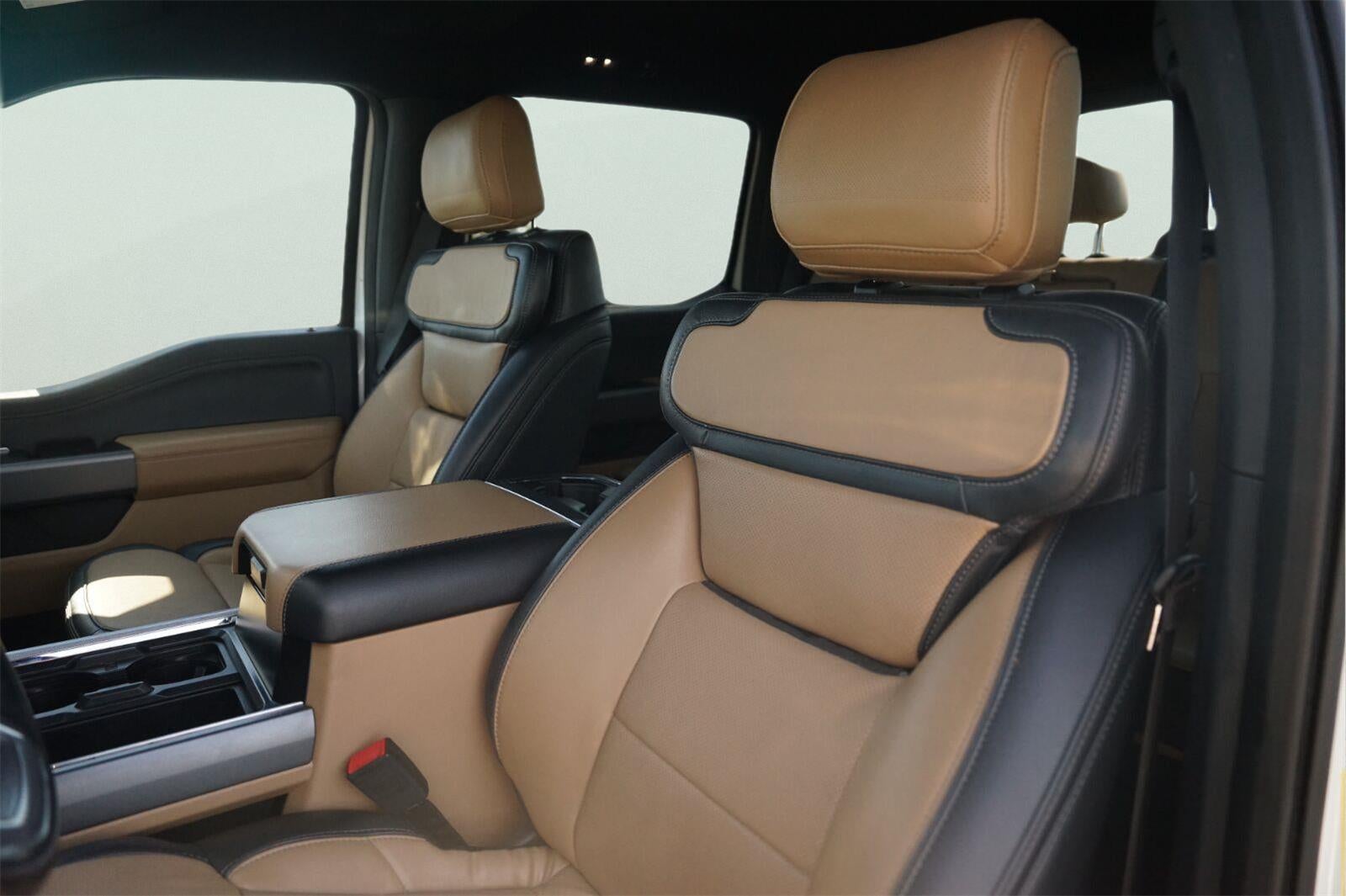 2023 Ford Super Duty F-350 DRW Lariat
