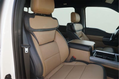 2023 Ford Super Duty F-350 DRW Lariat