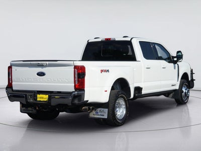 2023 Ford Super Duty F-350 DRW Lariat