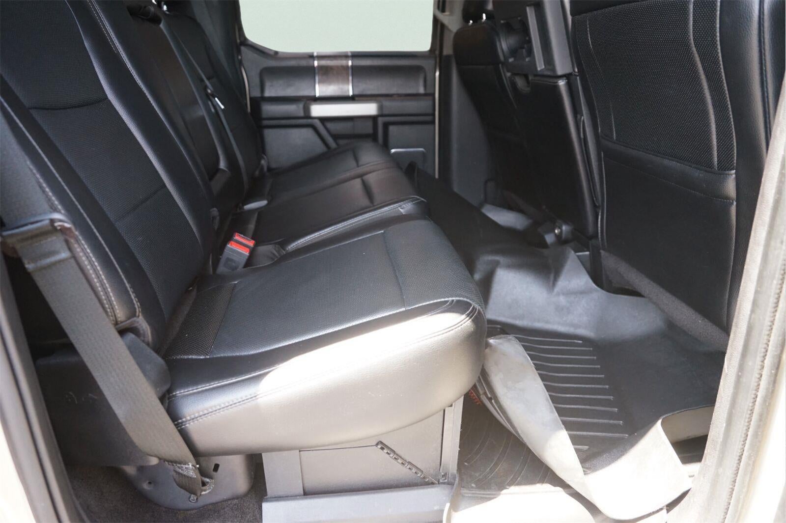2018 Ford Super Duty F-350 DRW Lariat