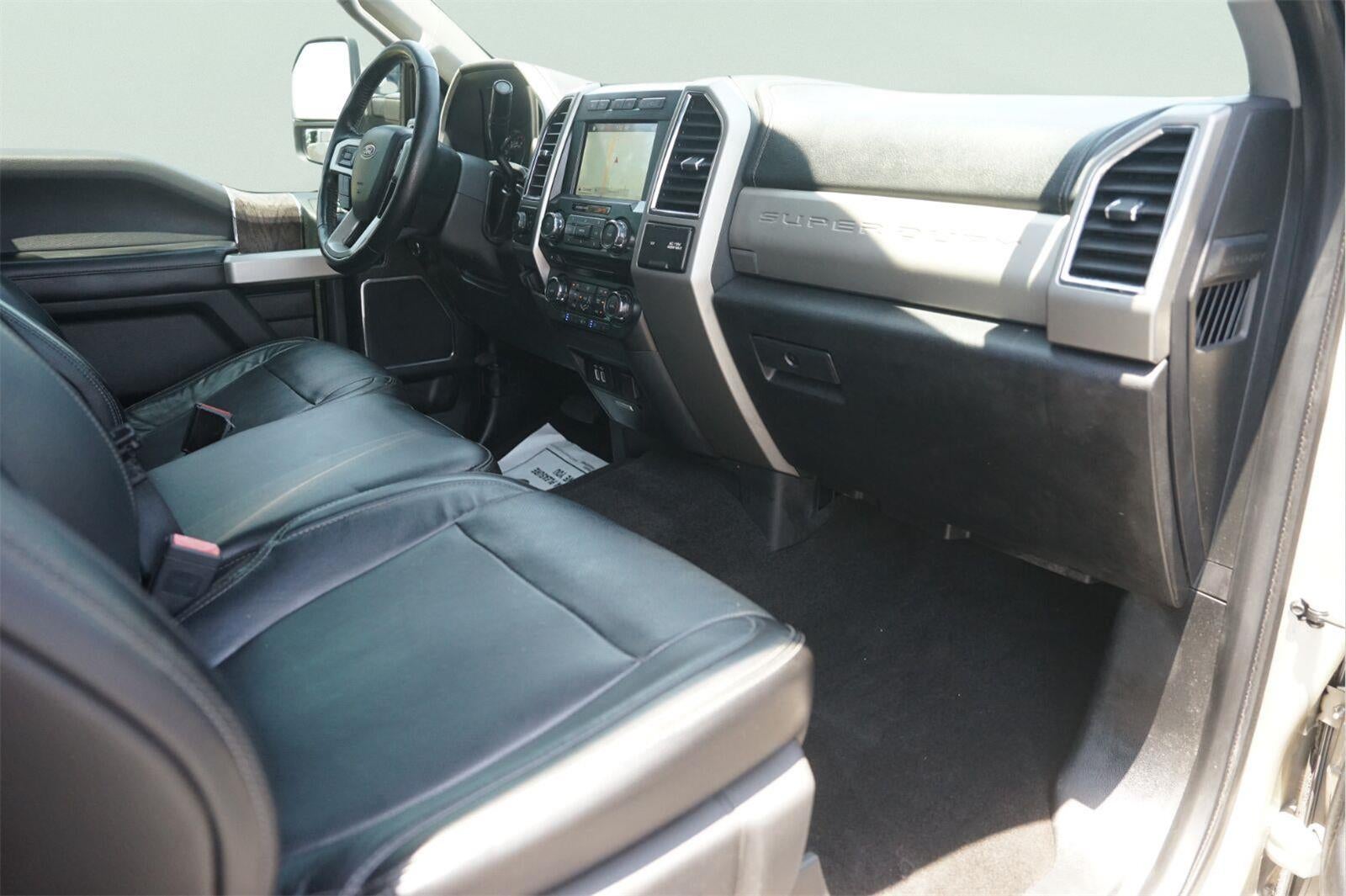 2018 Ford Super Duty F-350 DRW Lariat
