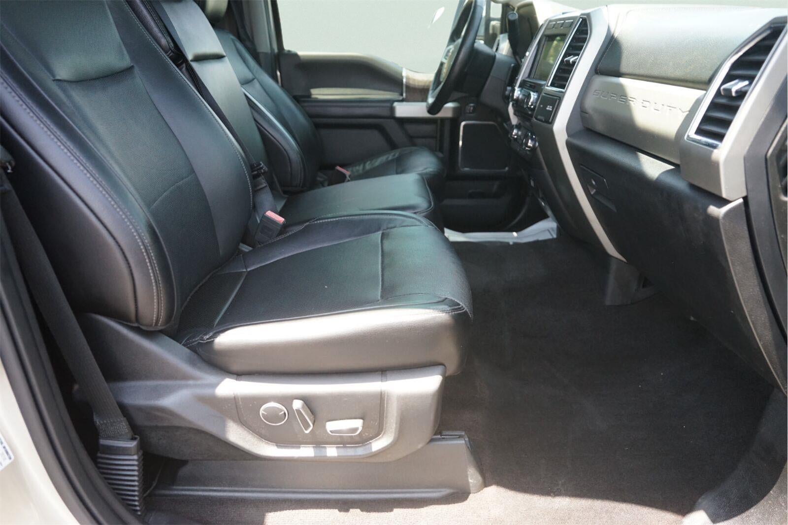 2018 Ford Super Duty F-350 DRW Lariat