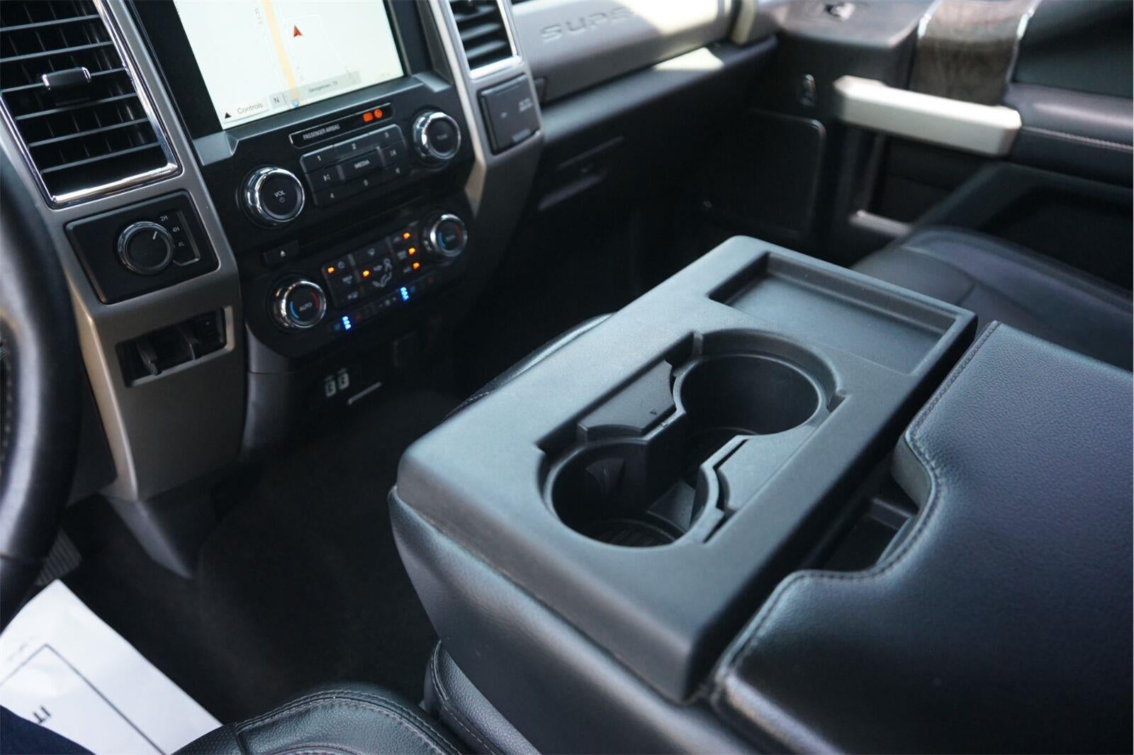 2018 Ford Super Duty F-350 DRW Lariat