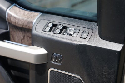 2018 Ford Super Duty F-350 DRW Lariat