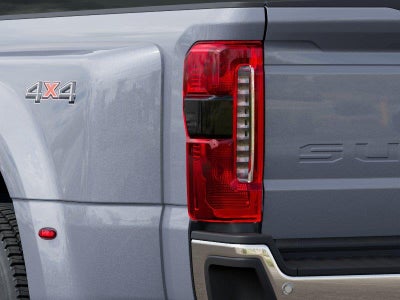 2027 Ford Super Duty F-450 DRW LARIAT