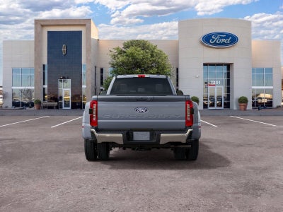 2027 Ford Super Duty F-450 DRW LARIAT