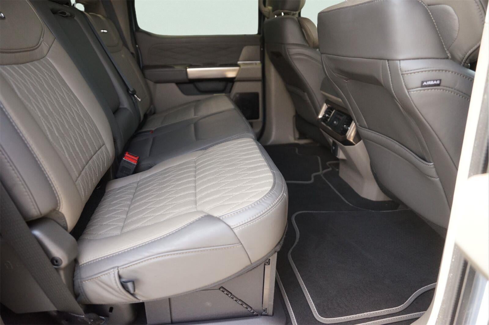 2026 Ford Super Duty F-450 Drw Platinum