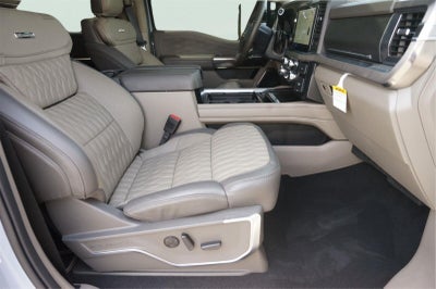 2026 Ford Super Duty F-450 Drw Platinum