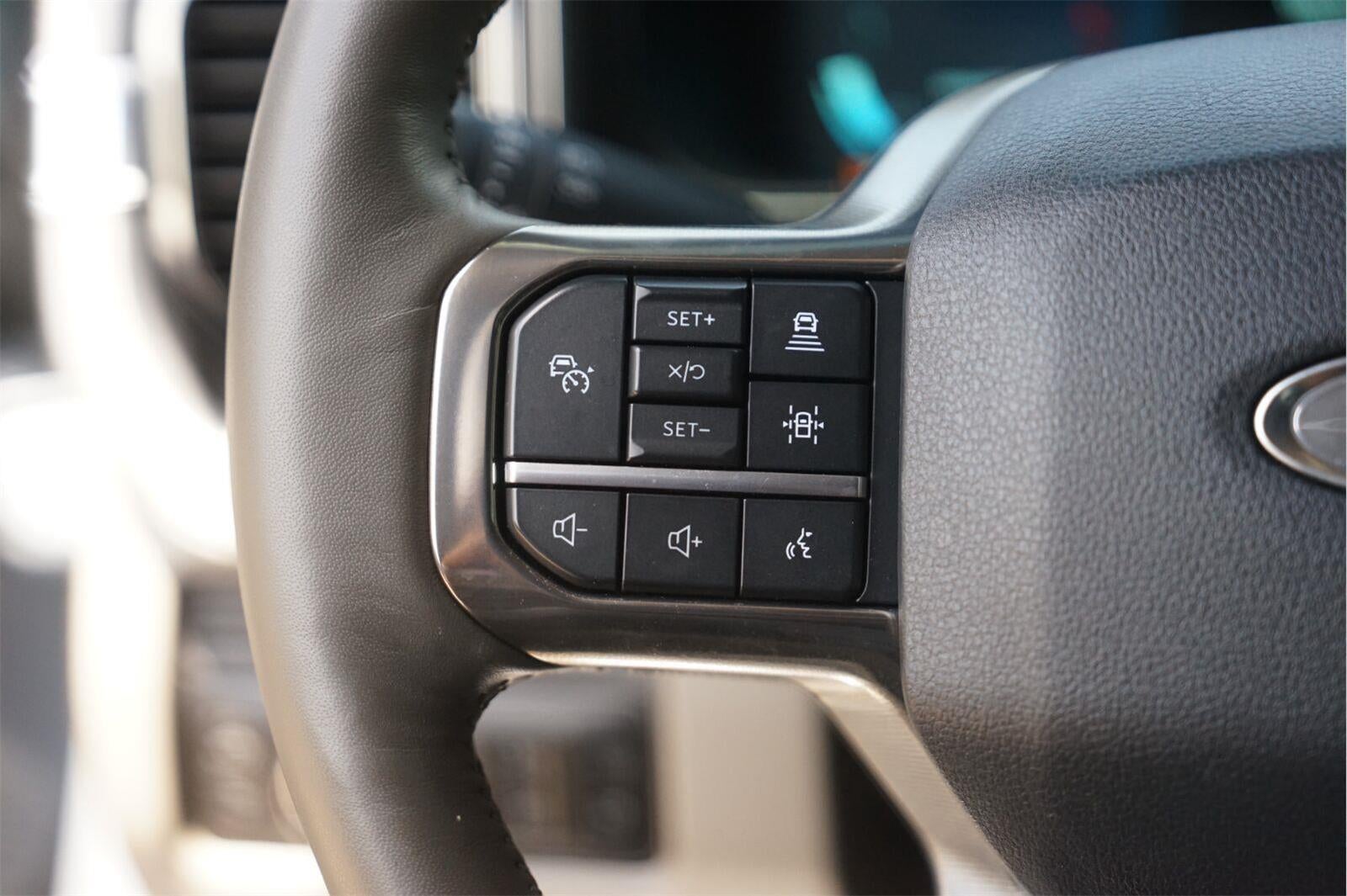 2026 Ford Super Duty F-450 Drw Platinum