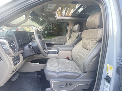 2026 Ford Super Duty F-450 Drw Platinum
