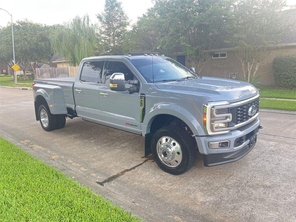 2026 Ford Super Duty F-450 Drw Platinum