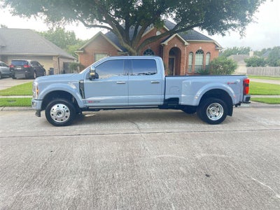 2026 Ford Super Duty F-450 Drw Platinum