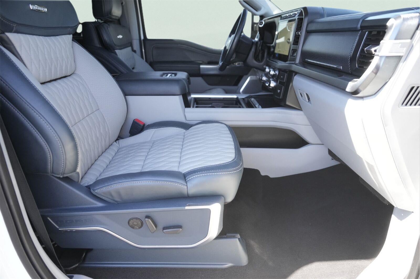 2024 Ford Super Duty F-450 DRW Limited