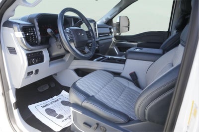 2024 Ford Super Duty F-450 DRW Limited