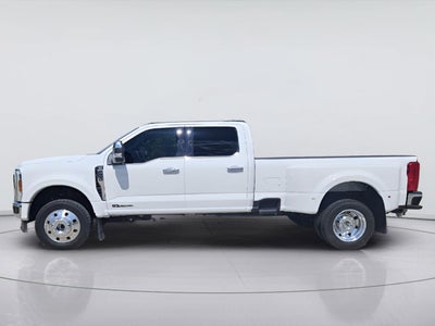 2026 Ford Super Duty F-450 DRW XLT