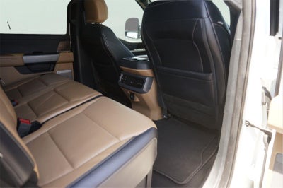 2025 Ford Super Duty F-450 Drw Lariat