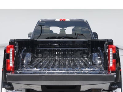2026 Ford Super Duty F-450 Drw Lariat