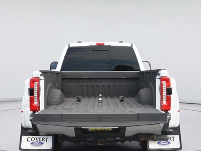 2023 Ford Super Duty F-450 Drw Lariat