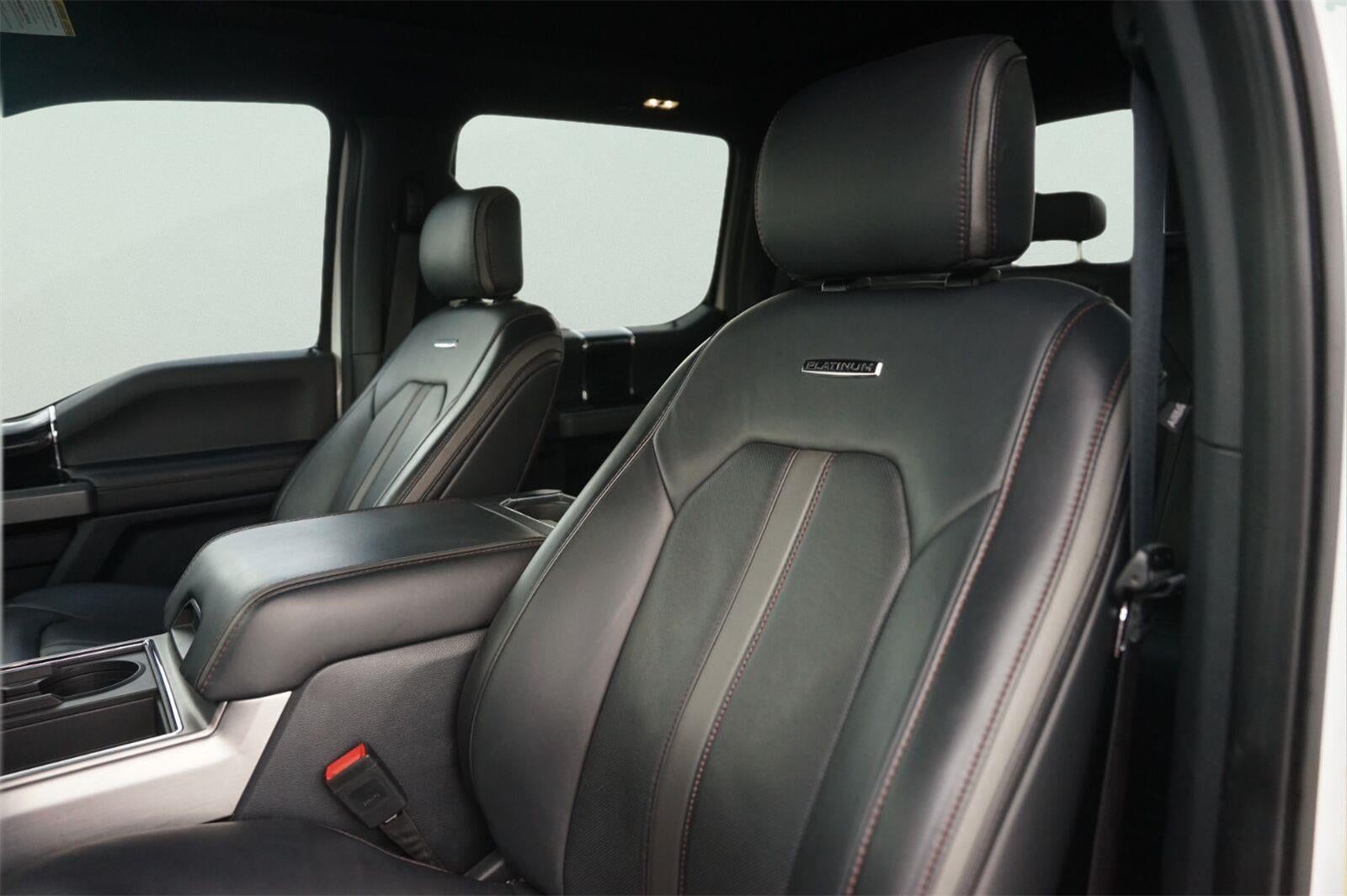 2022 Ford Super Duty F-450 Drw Platinum