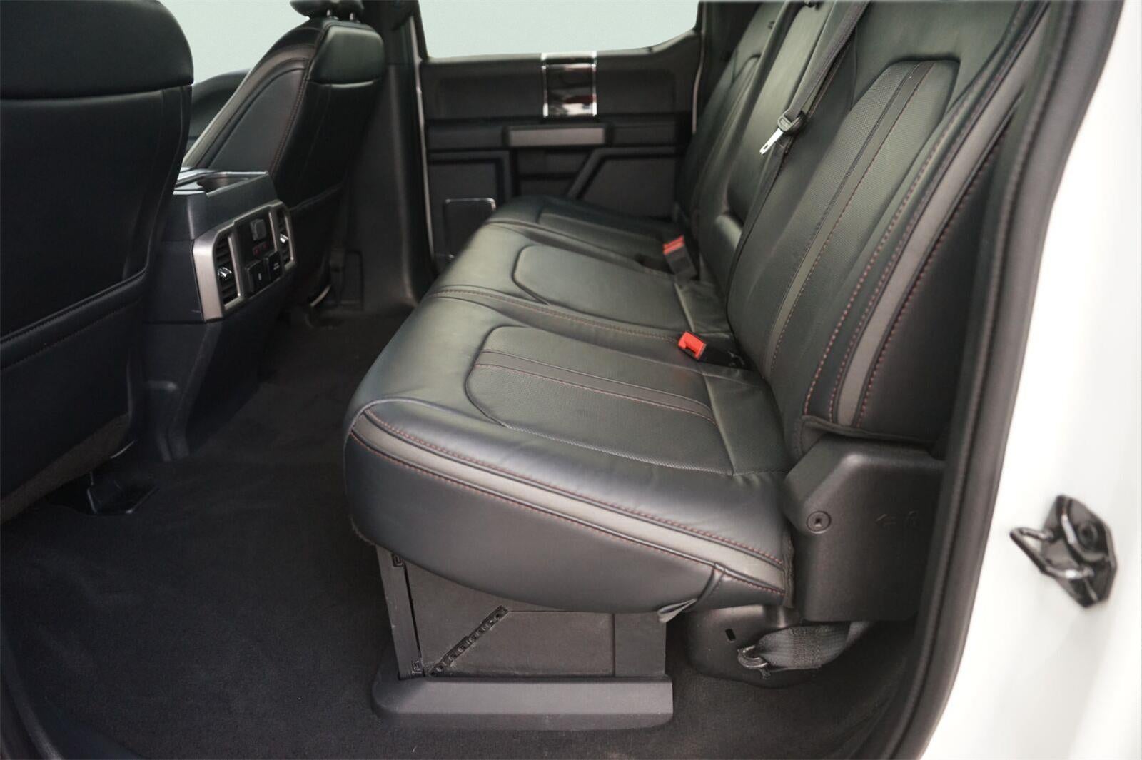 2022 Ford Super Duty F-450 Drw Platinum