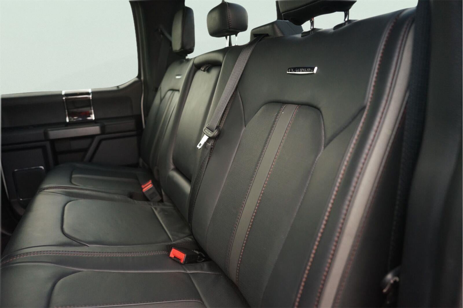 2022 Ford Super Duty F-450 Drw Platinum