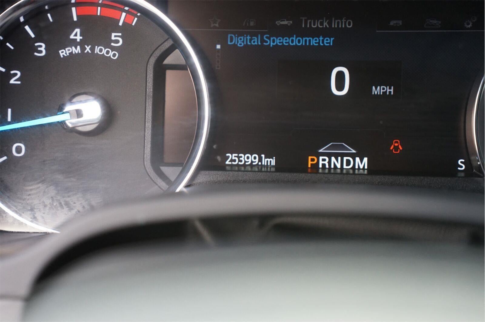 2022 Ford Super Duty F-450 Drw Platinum