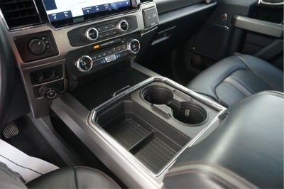 2022 Ford Super Duty F-450 Drw Platinum