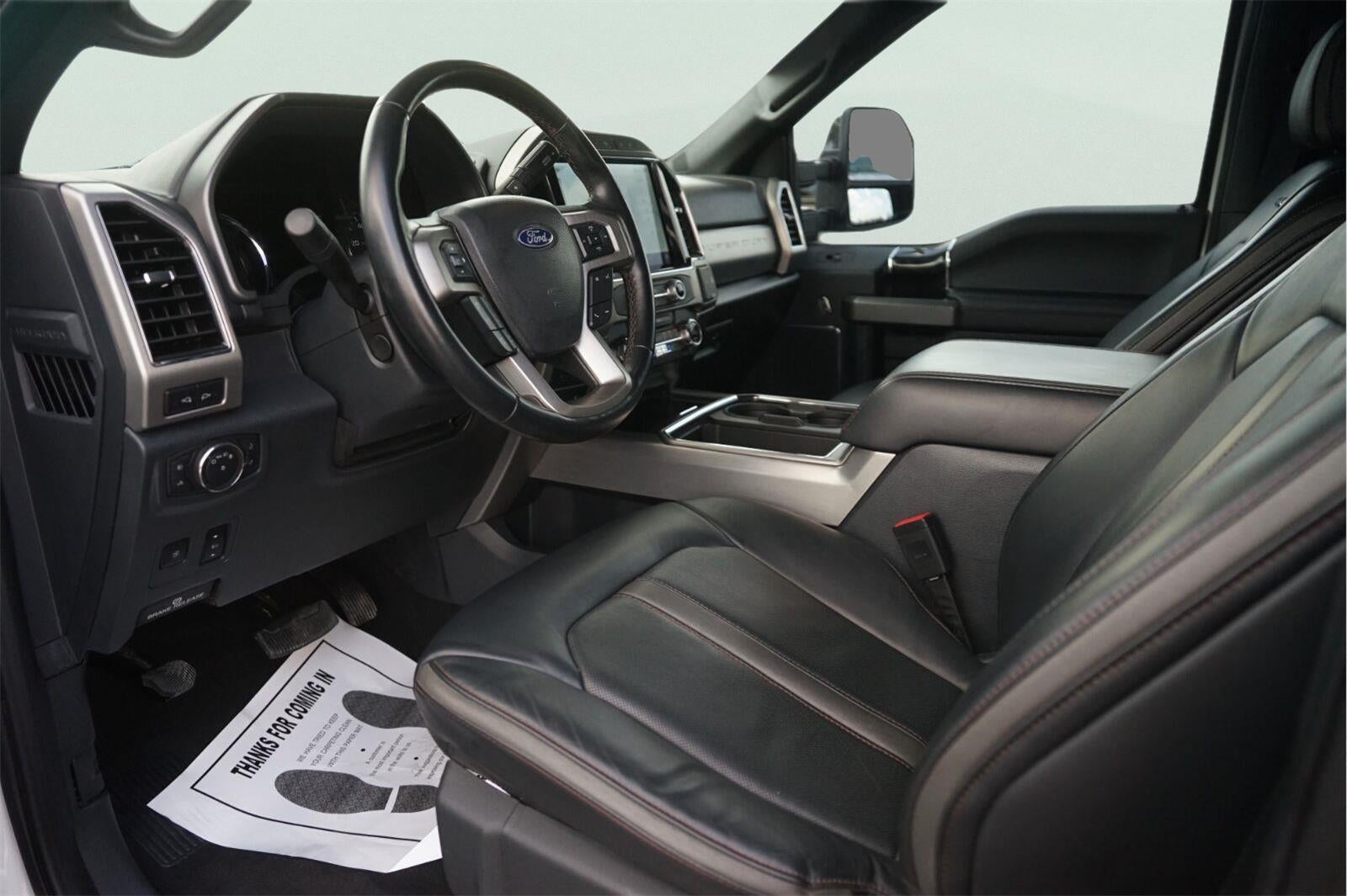 2022 Ford Super Duty F-450 Drw Platinum