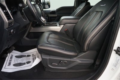 2022 Ford Super Duty F-450 Drw Platinum