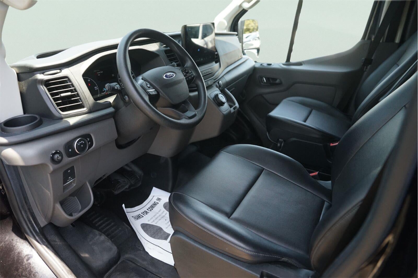 2023 Ford E-Transit 350