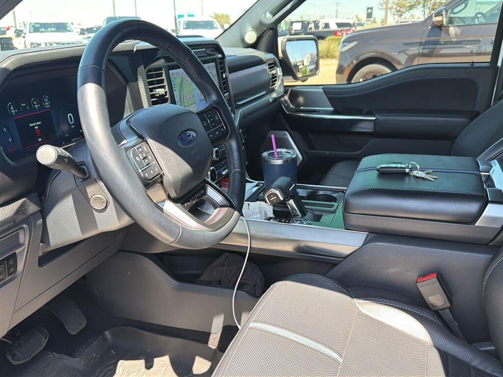 2025 Ford F-150 Platinum
