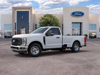 2027 Ford Super Duty F-350 SRW XL