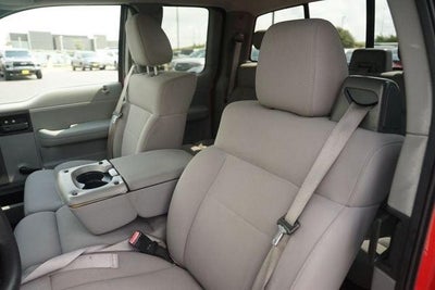 2006 Ford F150 Base