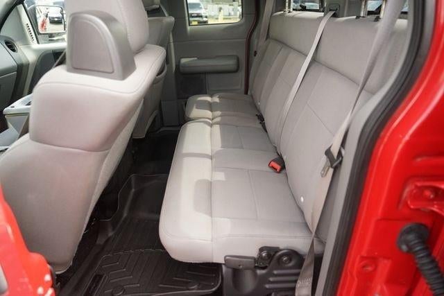 2006 Ford F150 Base