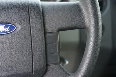 2006 Ford F150 Base