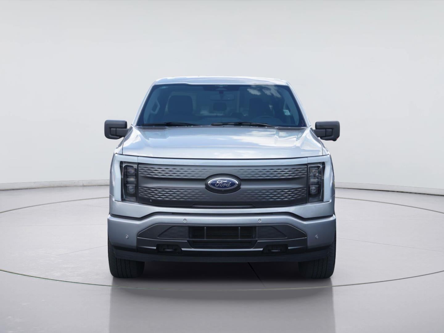 2023 Ford F-150 Lightning XLT
