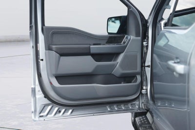 2023 Ford F-150 Lightning XLT