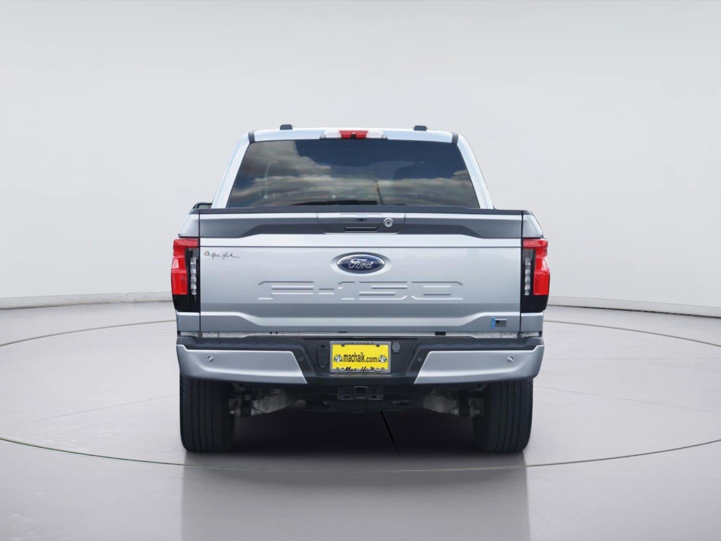 2023 Ford F-150 Lightning XLT