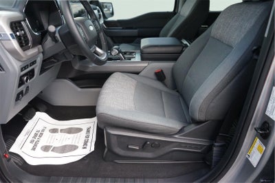 2023 Ford F-150 Lightning XLT
