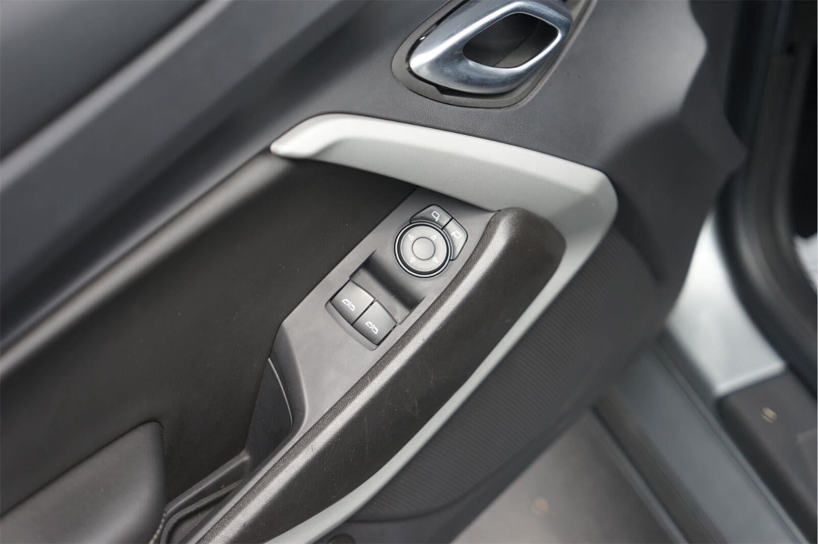 2023 Chevrolet Camaro 2LT