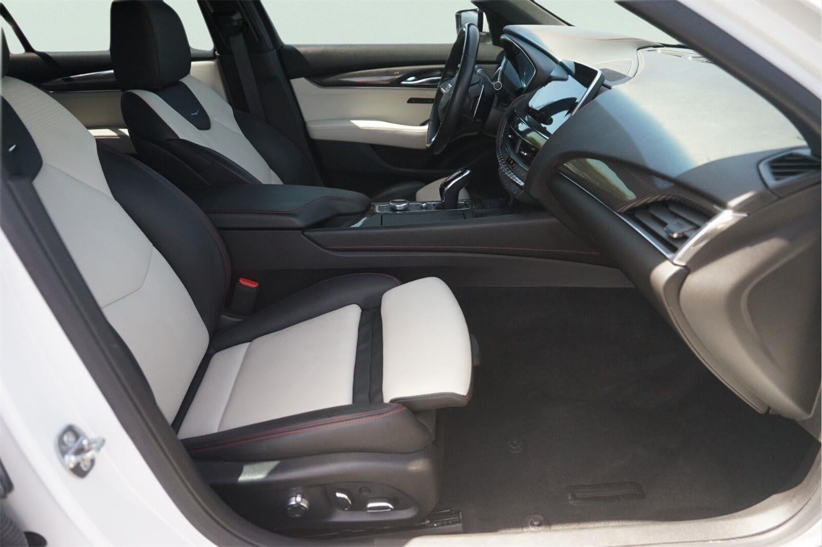 2023 Cadillac CT5 Sport