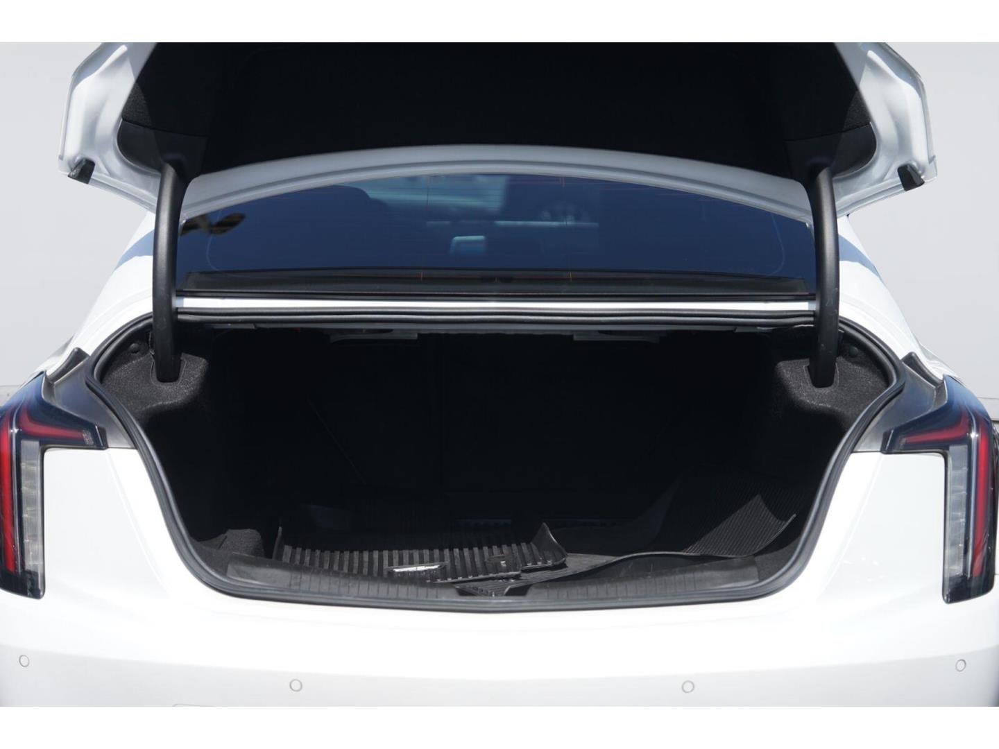 2023 Cadillac CT5 Sport