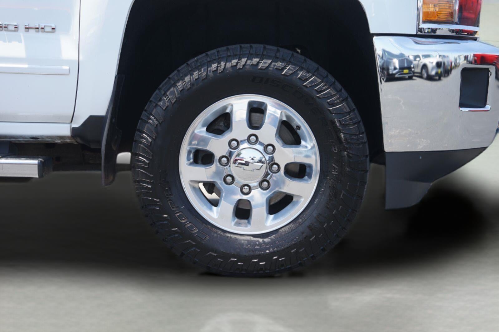 2015 Chevrolet Silverado 2500Hd Built After Aug 14 LT