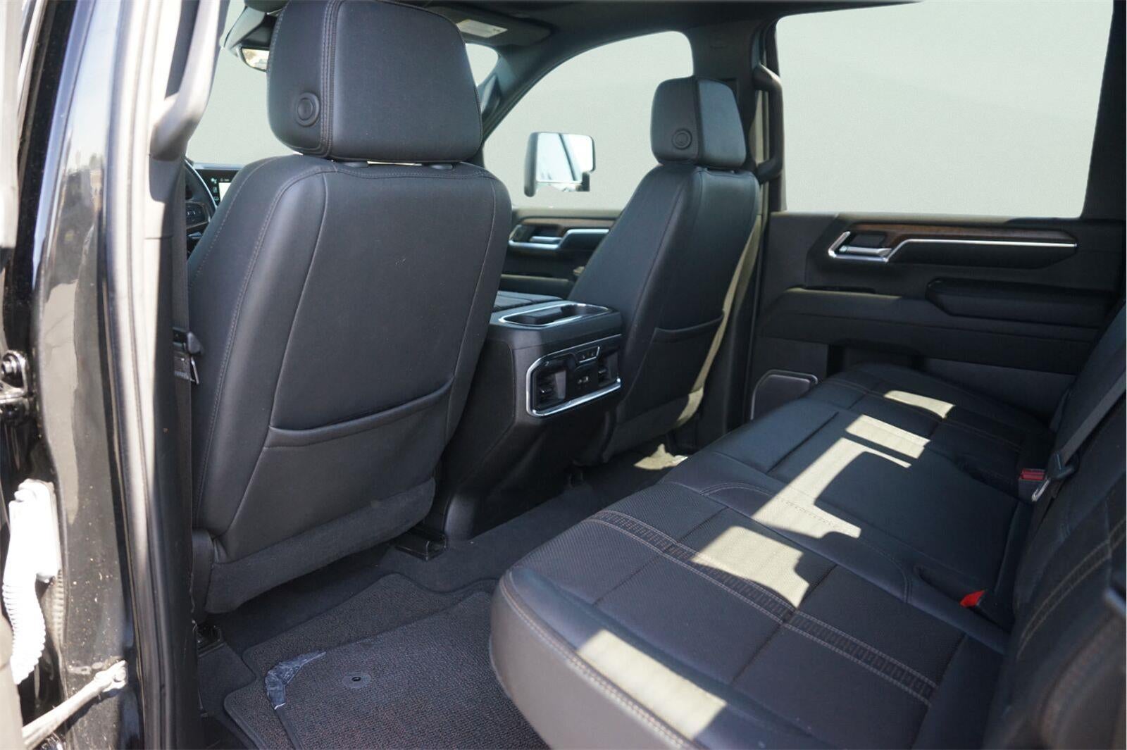 2024 Chevrolet Silverado 3500HD High Country