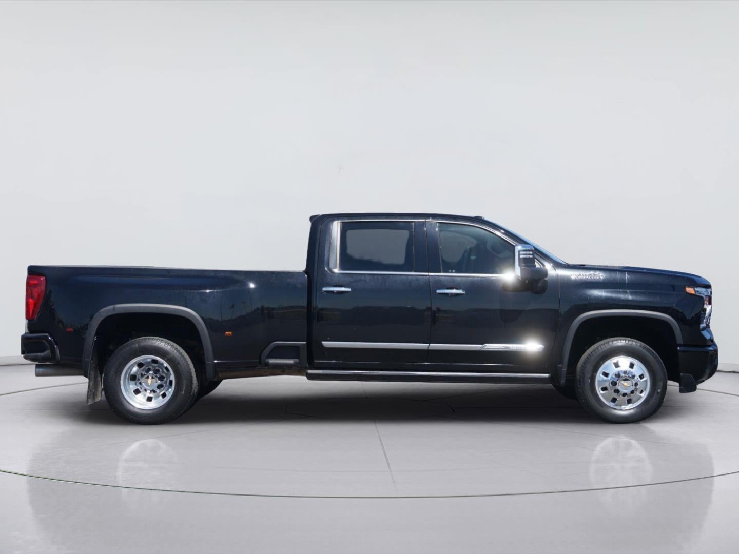 2024 Chevrolet Silverado 3500HD High Country