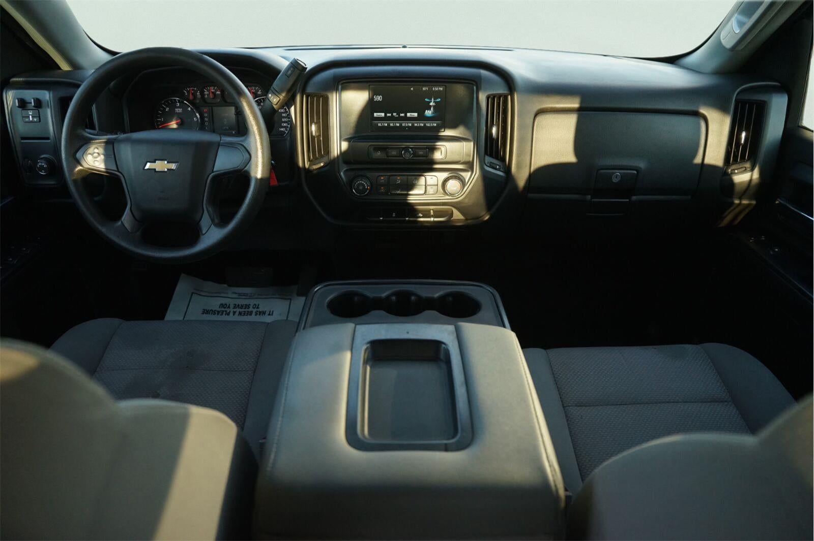 2018 Chevrolet Silverado 1500 Custom