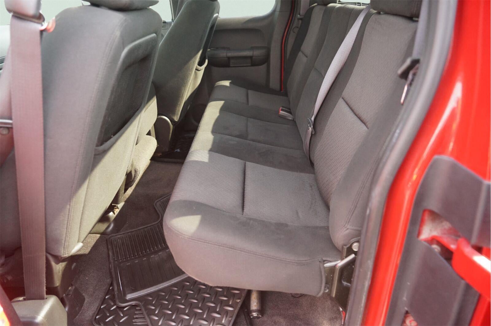 2011 Chevrolet SILVERADO 1500 LS