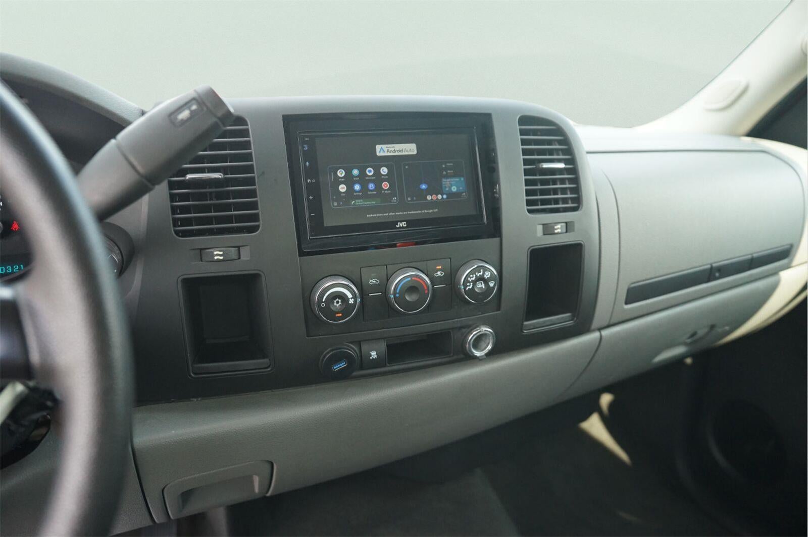 2011 Chevrolet SILVERADO 1500 LS