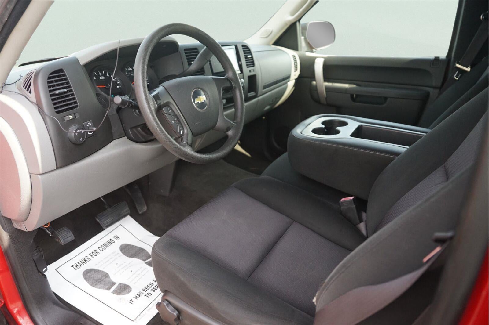 2011 Chevrolet SILVERADO 1500 LS